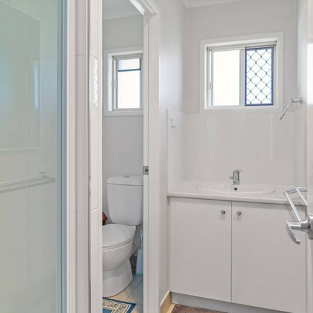 Fresh, Modern Living in the Heart of Rockville - Photo 4