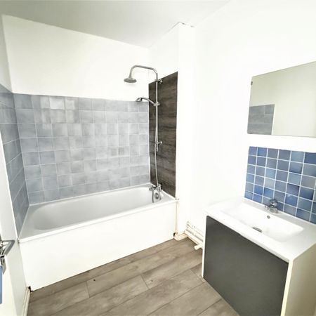 Location Appartement 1 pièce 31m² LILLE 59000 - Photo 4