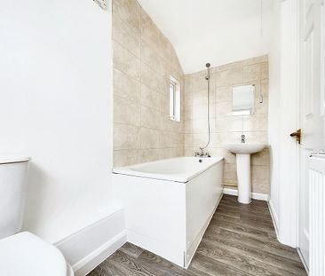 2 bedroom cottage to rent - Photo 6