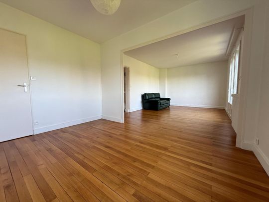 Location Appartement 4 pièces 70m² ST SEBASTIEN SUR LOIRE 44230 - Photo 1