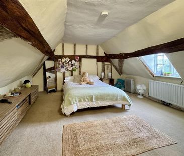 4 bedroom semi-detached house to rent - Photo 6