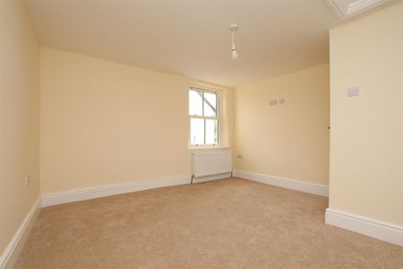 3 bed Cottage for let - Photo 3