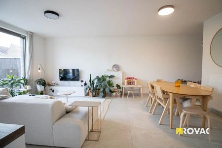 Instapklaar en energiezuinig gelijkvloers appartement - LABEL A - met tuin en garage - Foto 4