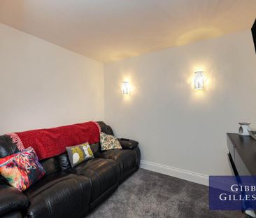 4 bedroom terraced house to rent - Photo 2