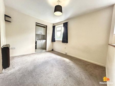 Studio to rent - Photo 5