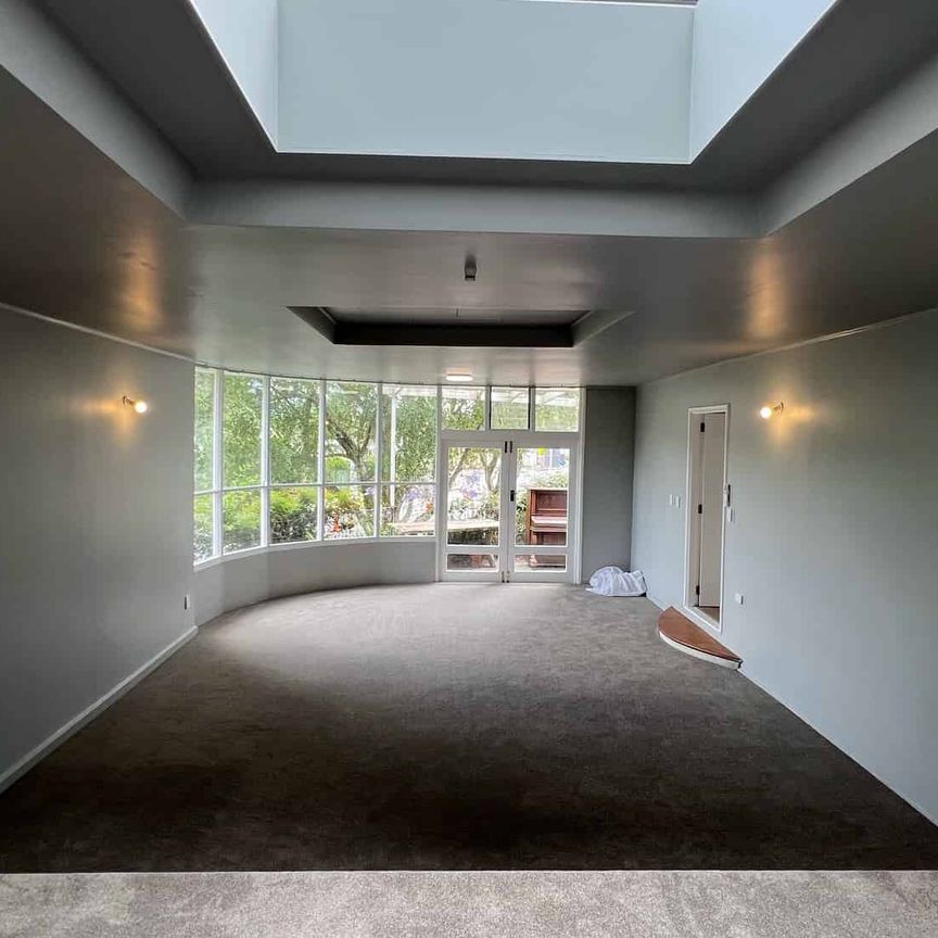 Wainuiomata 5 + Bedrooms - Photo 1