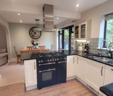 3 bedroom semi-detached house to rent - Photo 5