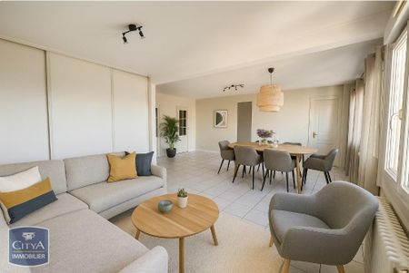 Location Appartement 5 pièces 76m² LE MANS 72000 - Photo 2