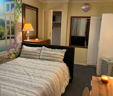 Bayswater North - Photo 3