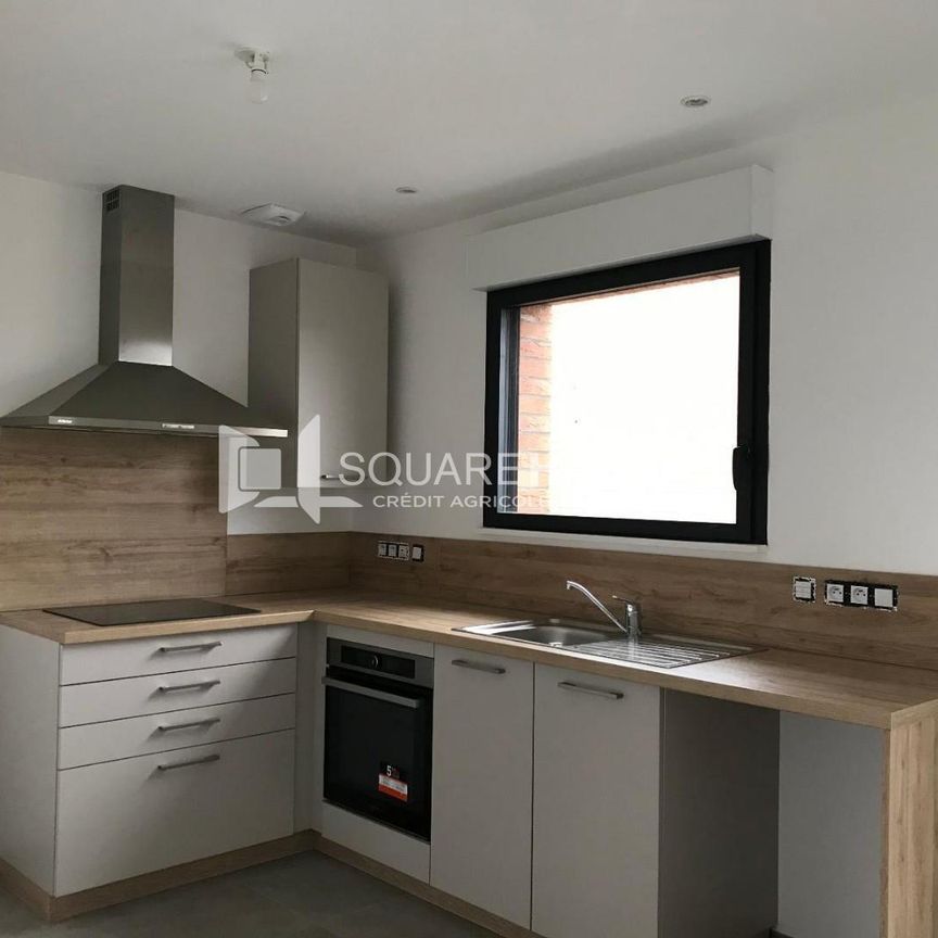 Location Maison 4 pièces 89m² LONGUENESSE 62219 - Photo 1