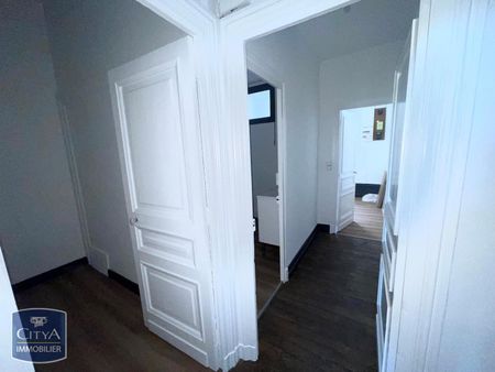 Location Appartement 2 pièces 61m² PERIGUEUX 24000 - Photo 5
