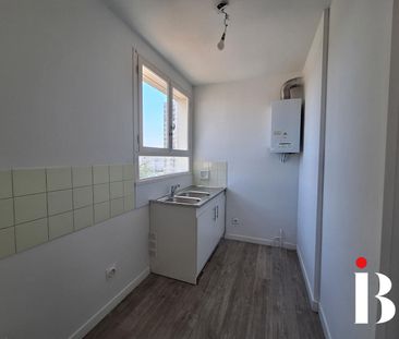 Location Appartement 2 pièces 45m² NANTES 44100 - Photo 3