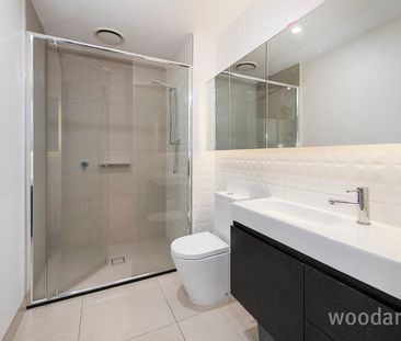 Beautiful Two Bedroom, Two Bathroom Residence in the Coveted and Highly Sought-After Ebony - Photo 5