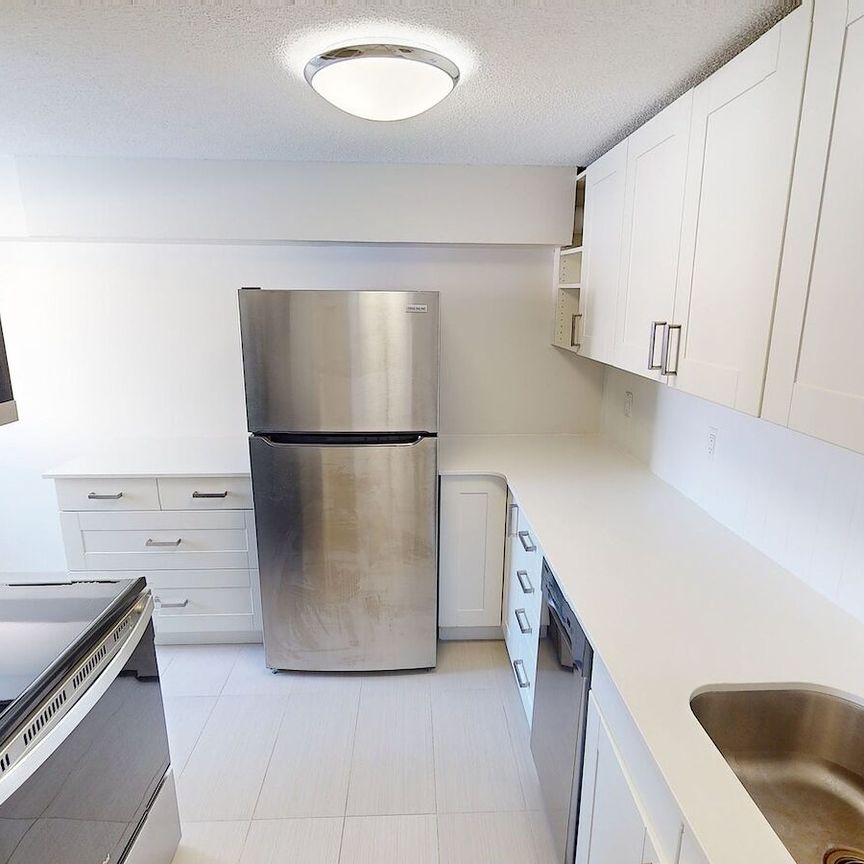 2780 Rowatt Street, Ottawa, ON - Photo 1