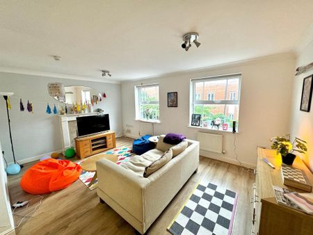 4 bedroom house of multiple occupation to rent - Photo 3