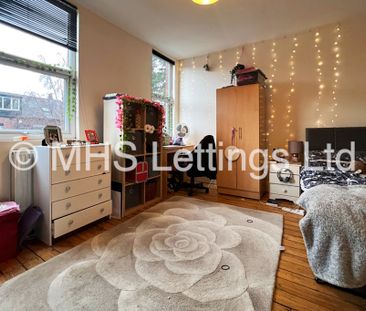 6 Bedroom Mid Terraced House for rent in Newport Gardens - Photo 5