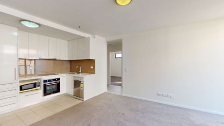 Bright, freshly painted, new carpeted two-bedroom delight - Photo 5