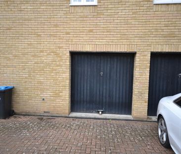 2 bedroom terraced house to rent - Photo 3