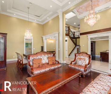 House in Richmond, BC - Photo 5