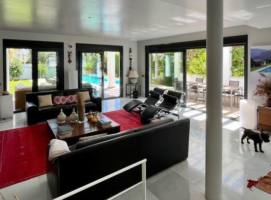 Chalet en alquiler en Marbesa, Marbella - Photo 1