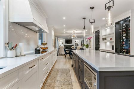 For Lease - 2498 Robin Drive, Mississauga, Ontario - Photo 2