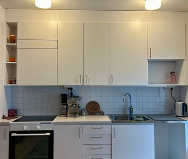 Klaksviksgatan, Kista - Photo 3