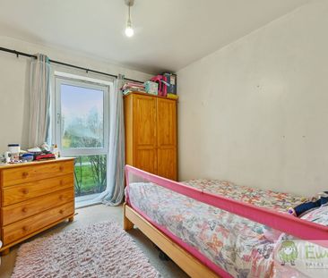 2 Bedroom - Photo 5