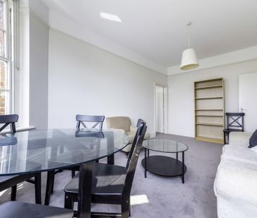 3 bedroom flat to rent - Photo 1