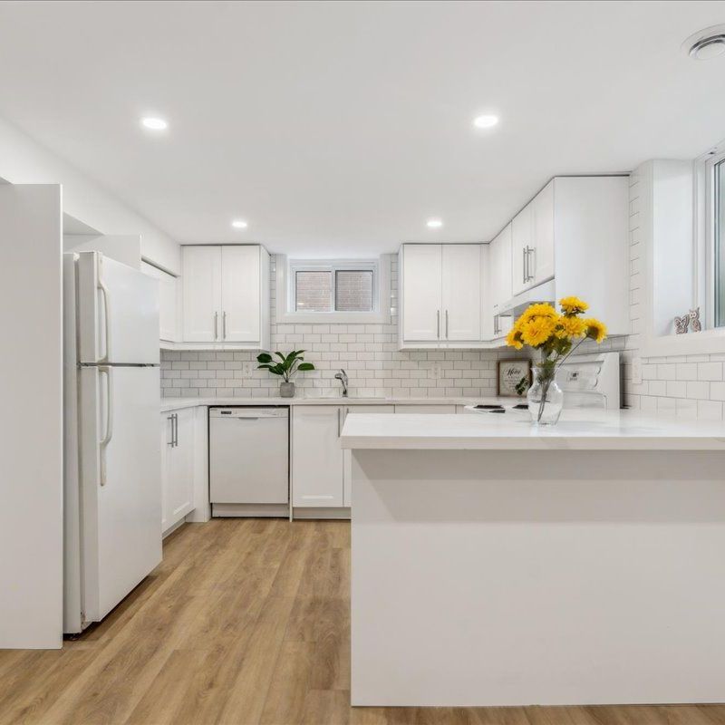 For Lease - 129 West 32nd Street Unit# #Lower, Hamilton, Ontario - Photo 1