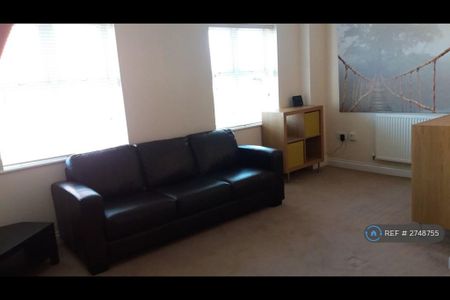 3 bedroom terraced house to rent - Photo 2