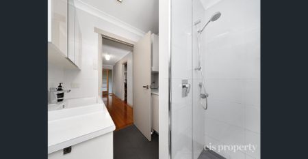 Convenient Ground Floor Apartment - Photo 4