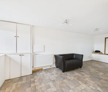 2 bedroom maisonette to rent - Photo 6