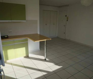 Location Appartement 3 pièces 47 m2 à Montpellier - Photo 2