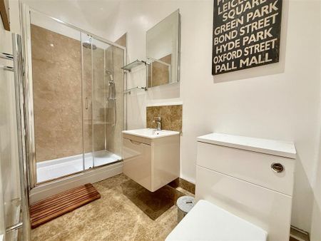 2 bedroom apartment to rent - Photo 5