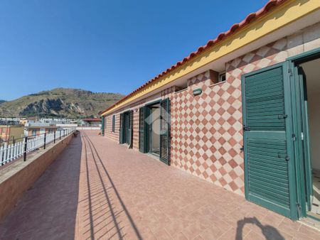 Attico in affitto - Photo 2