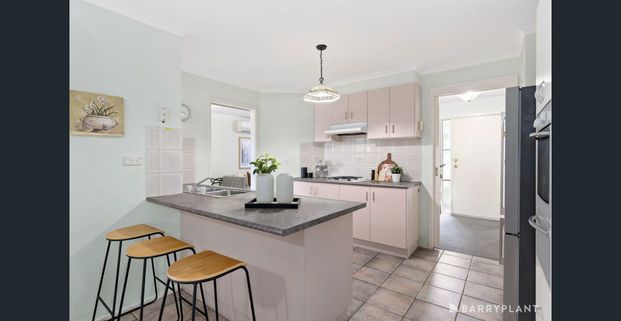 When conveniences speak for itself!!! - Photo 1