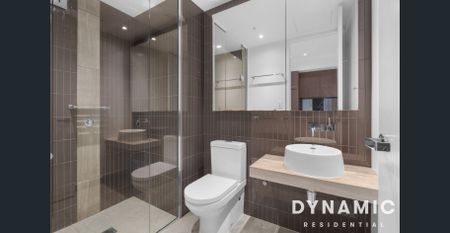 Stylish Two Bedrooms Furnished Apartment - Photo 2