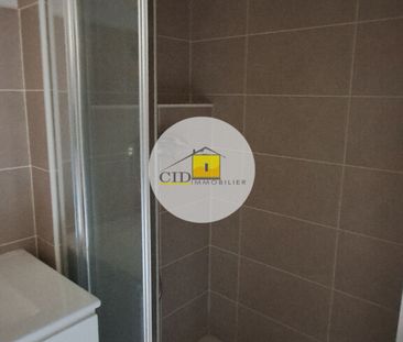 Location Appartement 2 pièces 49m² ST PRIEST 69800 - Photo 3
