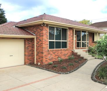 29 Boger Road, Watsonia - Photo 4