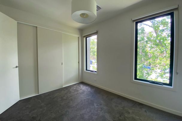 25 Carroll Crescent, Glen Iris. - Photo 1