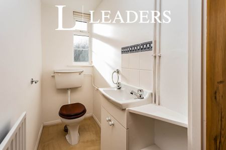 3 bedroom house to rent Oldaker Road, Newick, BN8 - Photo 5