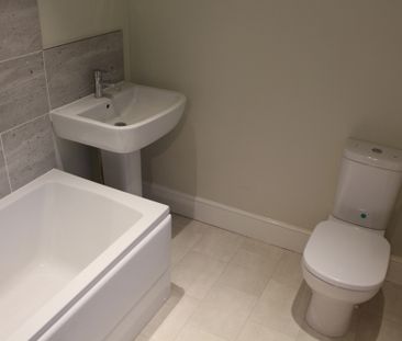 Salhouse Road, Little Plumstead, NR13 5ES - Photo 5