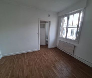 Location Appartement 1 pièce 23m² BOULOGNE SUR MER 62200 - Photo 2