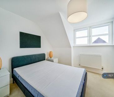 4 bedroom terraced house to rent - Photo 5