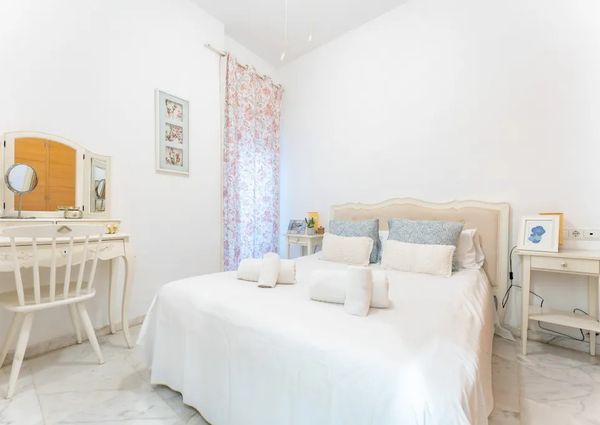 Plaza de Doña Trinidad, Málaga, Andalusia 29007