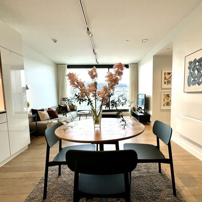 Why don't you stay in this two bedroom Apartment? - Photo 1