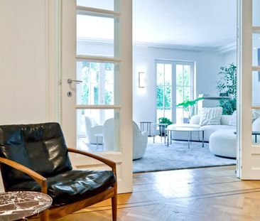 situation exceptionnelle : superbe villa en bordure du Leopold club - Photo 2