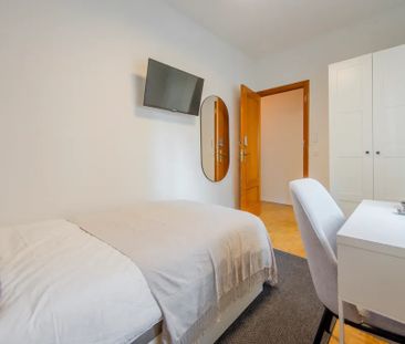 Calle de Lérida, Madrid, Community of Madrid 28020 - Photo 3