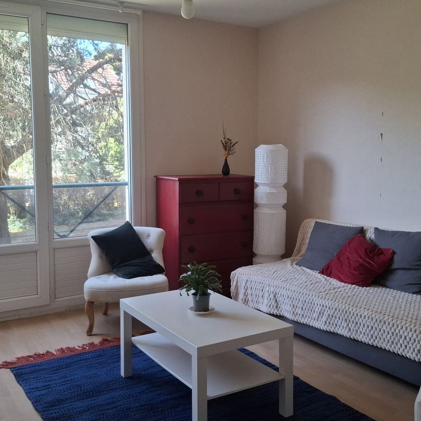 À LOUER – T4 MEUBLE AVEC 3 CHAMBRES • Réf. GI-FG-G0785 - Photo 1