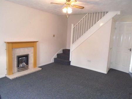 2 bedroom semi-detached house to rent - Photo 4